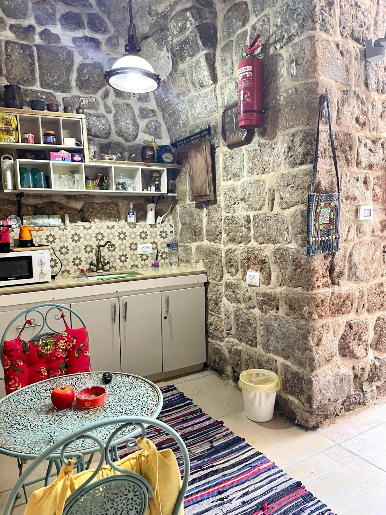 الشقق الفندقية عكافي  Hebi House المظهر الخارجي الصورة