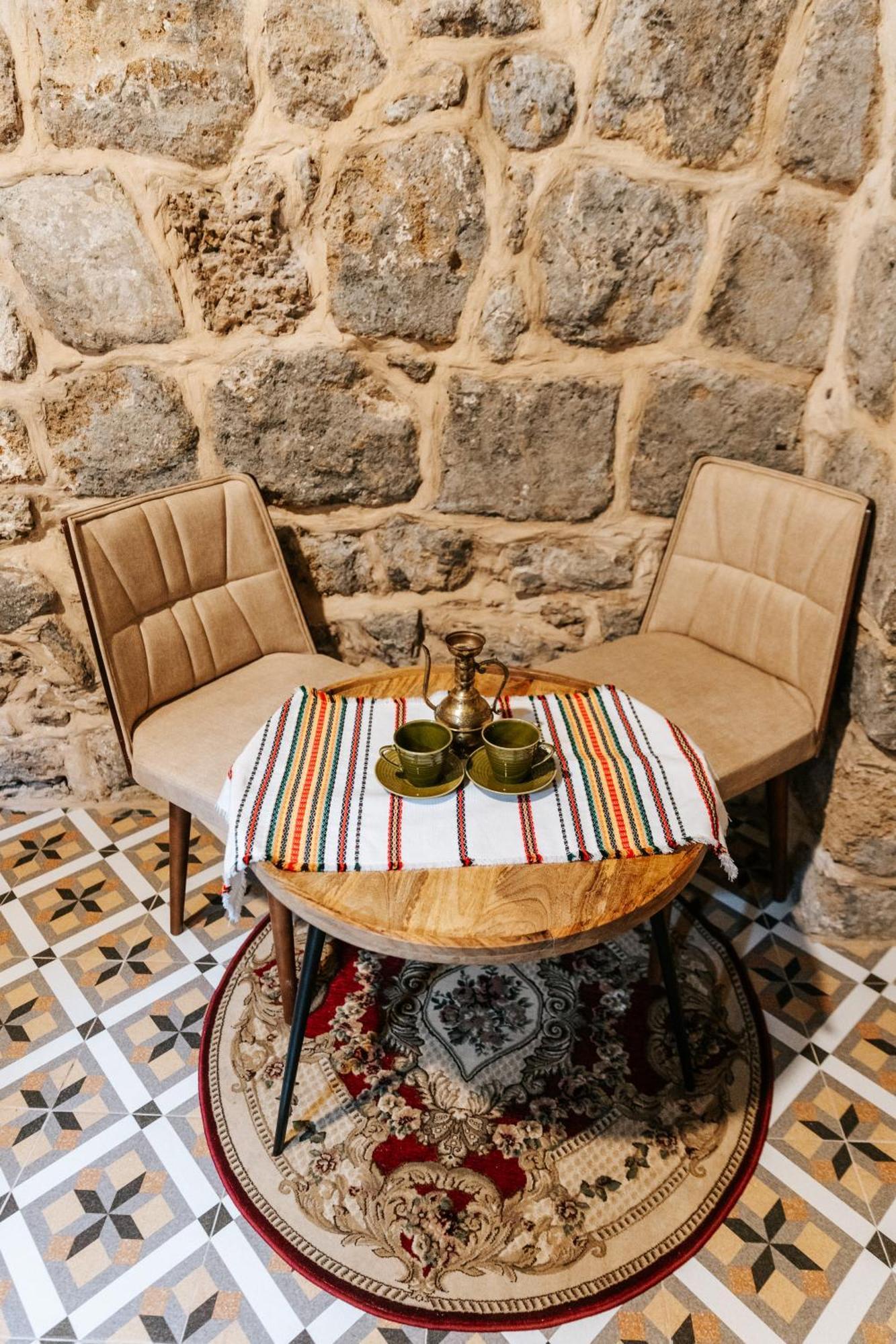الشقق الفندقية عكافي  Hebi House المظهر الخارجي الصورة